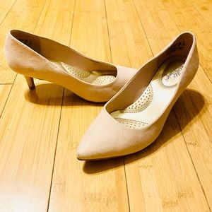 Light pink suede heels